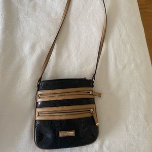 Calvin Klein zipper cross body black / brown small